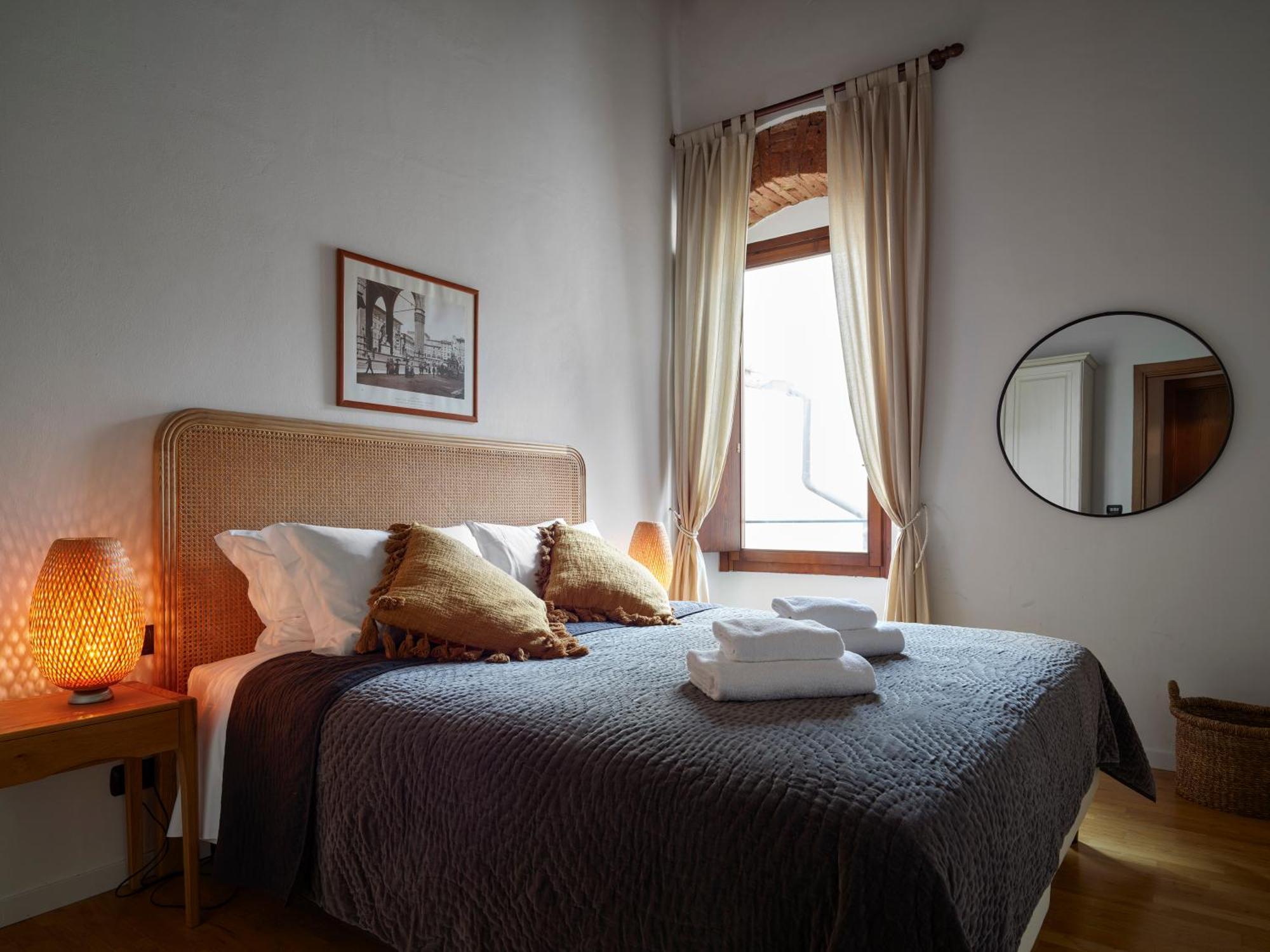 One Of A Kind Near The Duomo W/Balcony Palace Apt 佛罗伦萨 外观 照片
