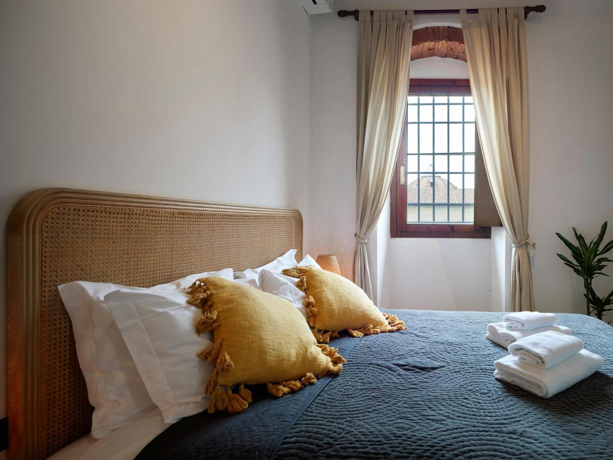 One Of A Kind Near The Duomo W/Balcony Palace Apt 佛罗伦萨 外观 照片