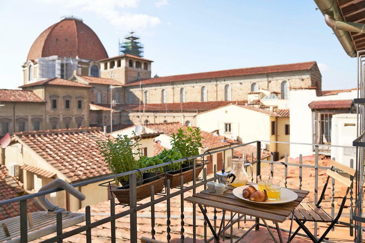 One Of A Kind Near The Duomo W/Balcony Palace Apt 佛罗伦萨 外观 照片
