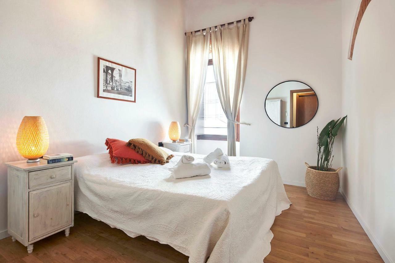 One Of A Kind Near The Duomo W/Balcony Palace Apt 佛罗伦萨 外观 照片